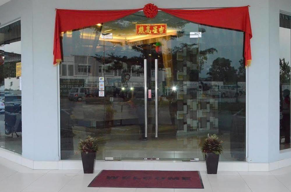 Bluebell Hotel Skudai Extérieur photo